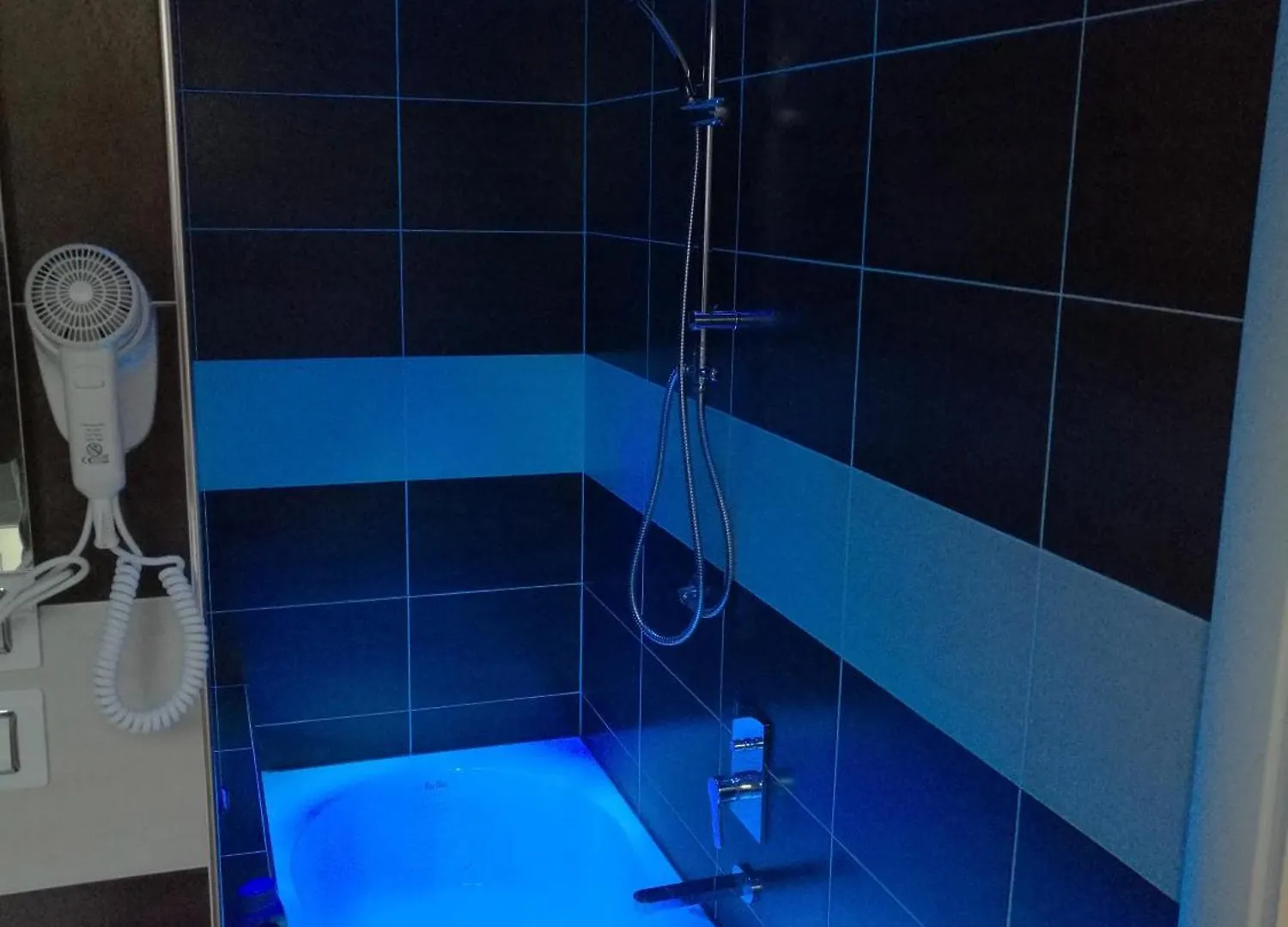 Gasthof Voyage Deluxe Master Room La Spezia